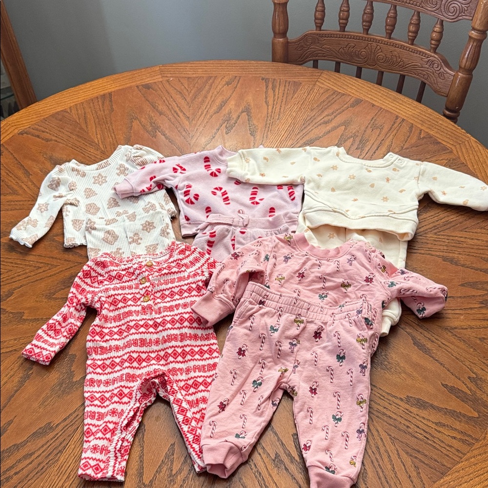 Baby girl 2-piece sets & 1-onesie